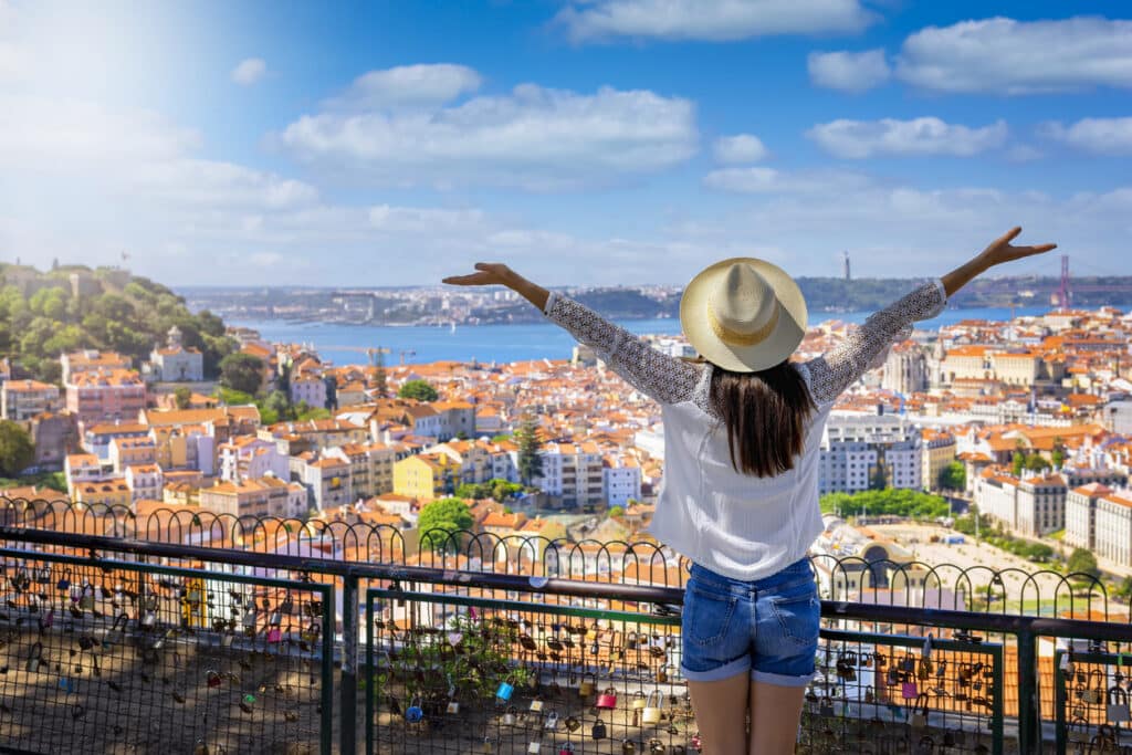 Moving to Portugal from the USA: Your Tax-Smart Relocation Plan for 2025